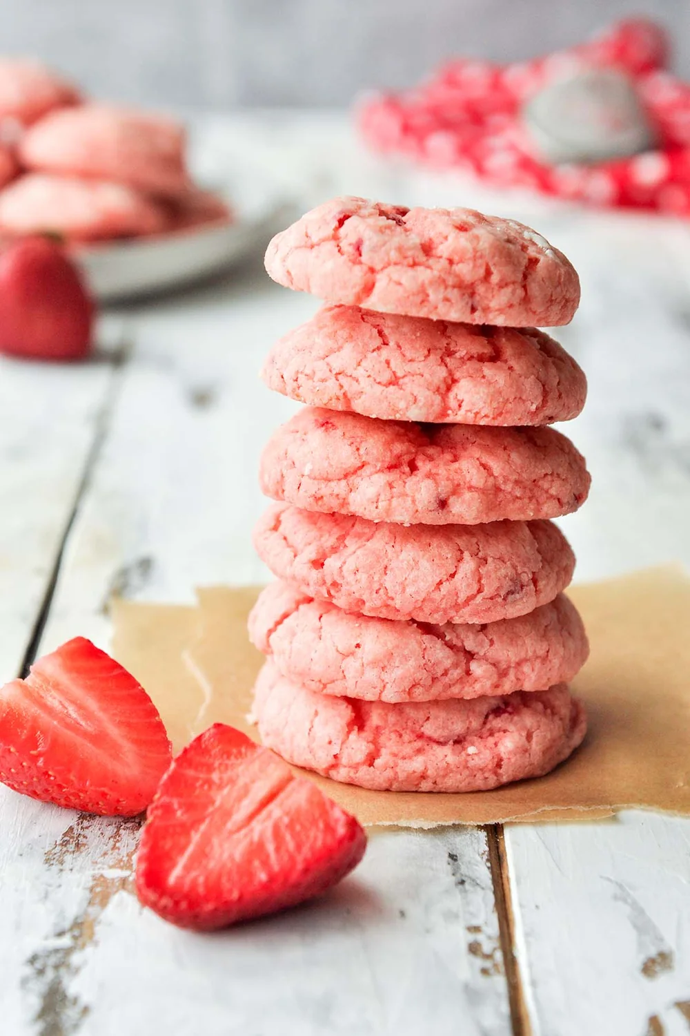 Strawberry cookies